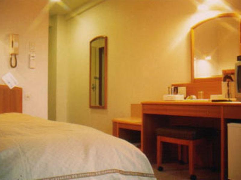 Business Inn Umesaki - Vacation Stay 63382V Nagasu Экстерьер фото
